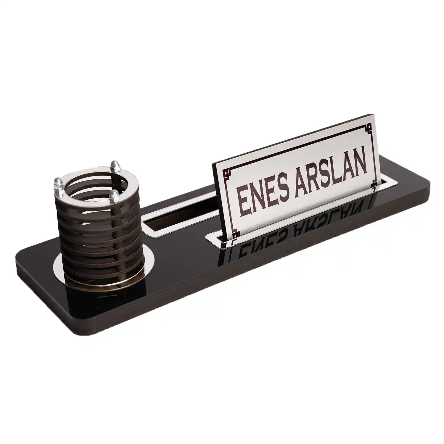 Ahşap İsimliklerle Dekorasyonun Zarif ve Sıcak Dokunuşları