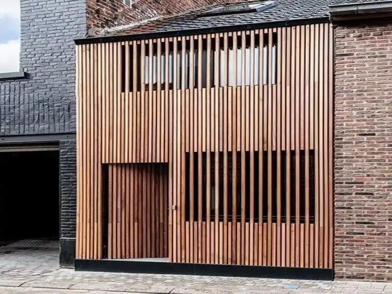 Ahşap Kaplama ile Dekorasyonda Doğal ve Şık Dokunuşlar İçin Profesyonel Rehber