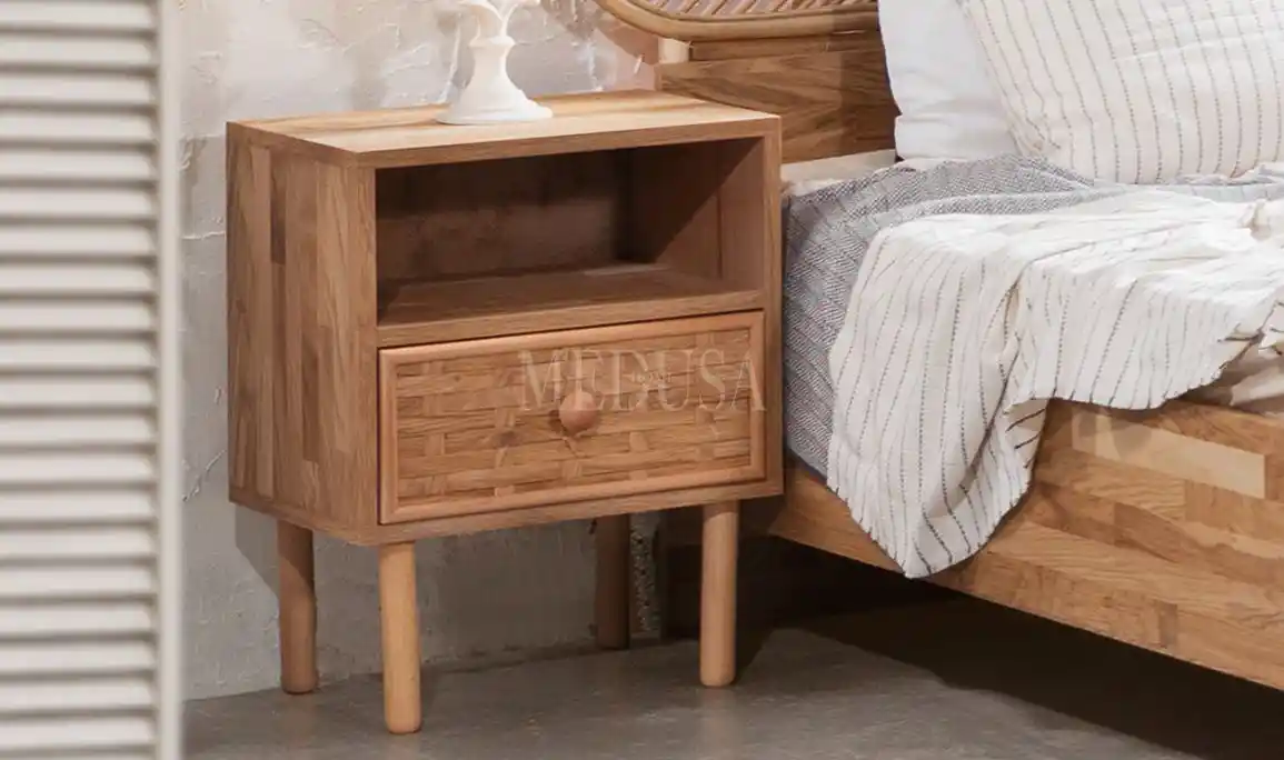 Ahşap Komodin Seçenekleri ve Dekorasyonda Kullanım İpuçları