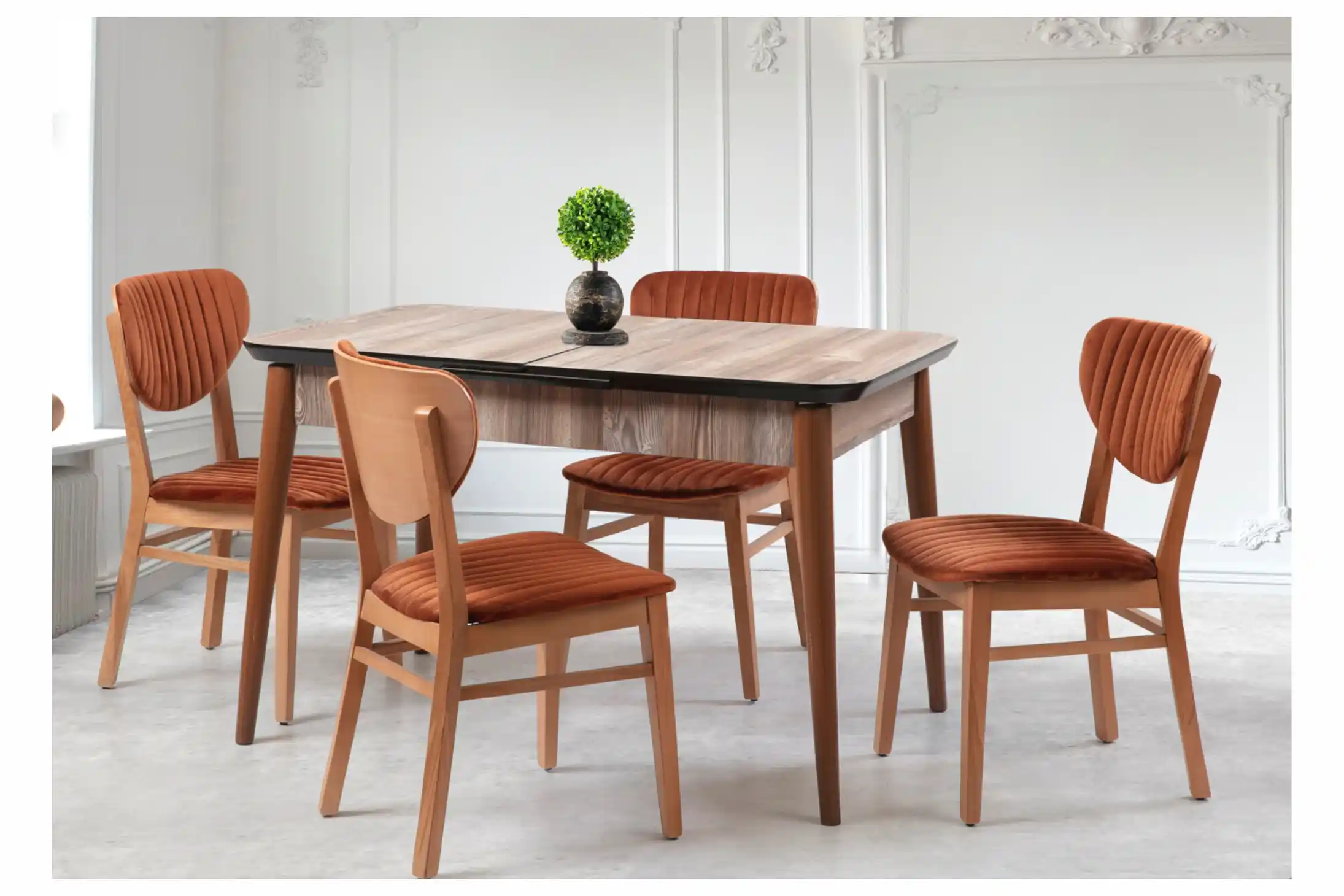 Ahşap Masa ve Sandalye Seçenekleriyle Dekorasyonda Doğal ve Şık Bir Atmosfer Yaratın