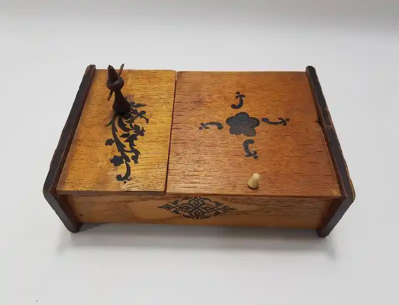 Ahşap Müzik Kutuları ile Dekorasyonunuza Nostaljik ve Zarif Dokunuşlar Katın