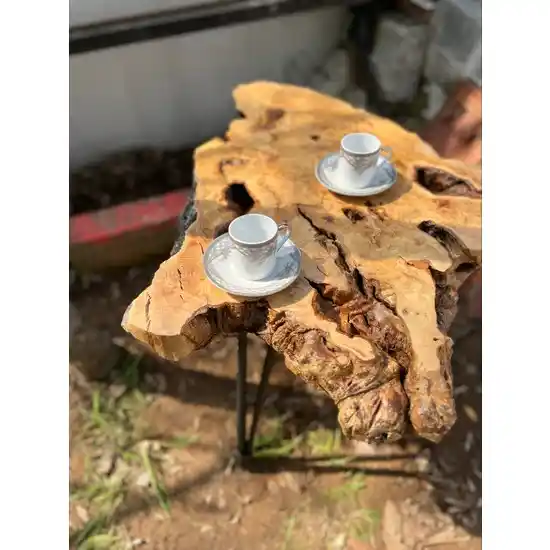 Ahşap Orta Masa Seçimi ve Dekorasyonda Kullanım İpuçları