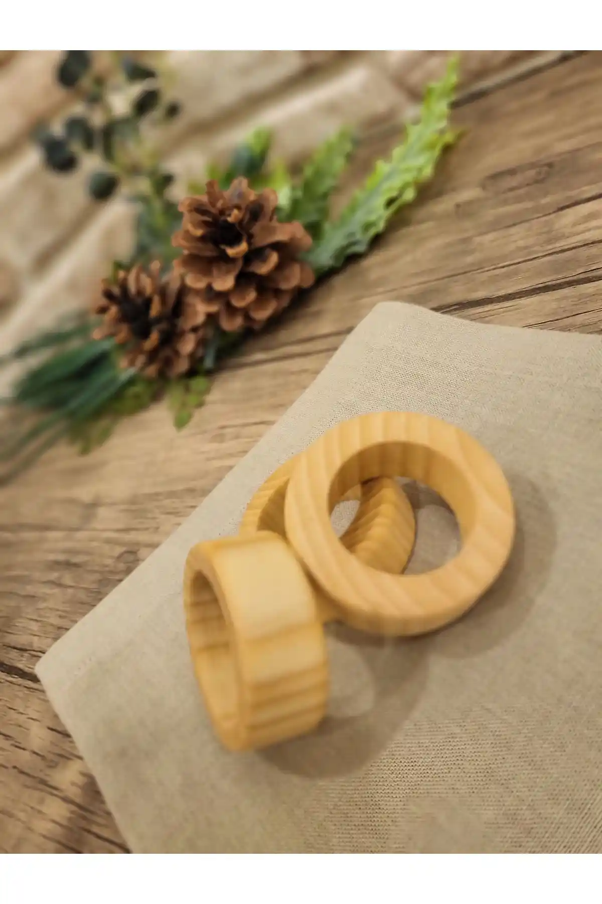 Ahşap Peçete Halkalarıyla Dekorasyonda Doğal ve Sıcak Bir Atmosfer Yaratın