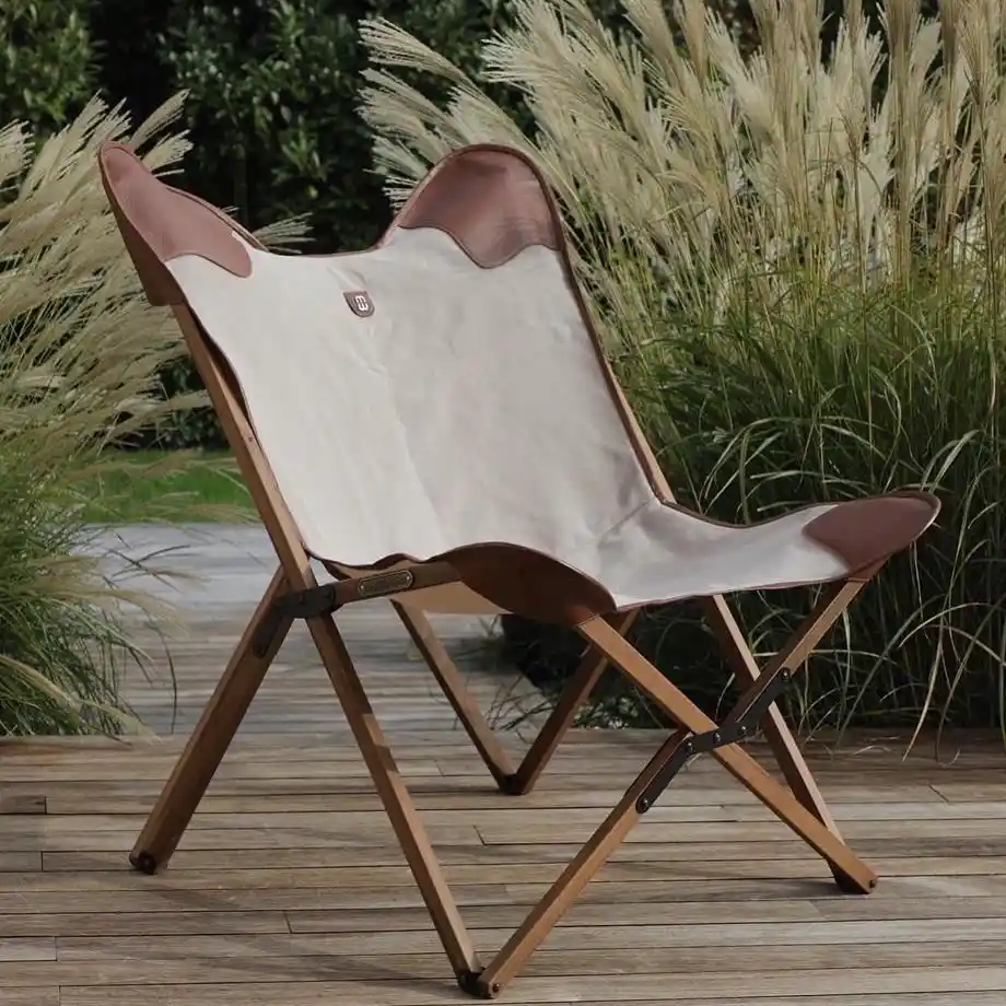 Ahşap Plaj Sandalyesi Dekorasyonunda Doğal ve Şık Çözümler İçin Rehber