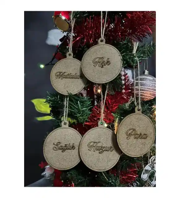 Ahşap Süsleriyle Dekorasyonda Doğal ve Estetik Yaklaşımlar Rehberi