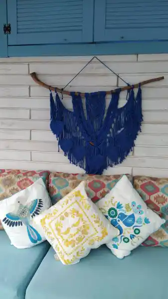 Alaçatı’nın Özgün Duvar Süsleriyle Dekorasyon Trendleri ve İlham Kaynakları