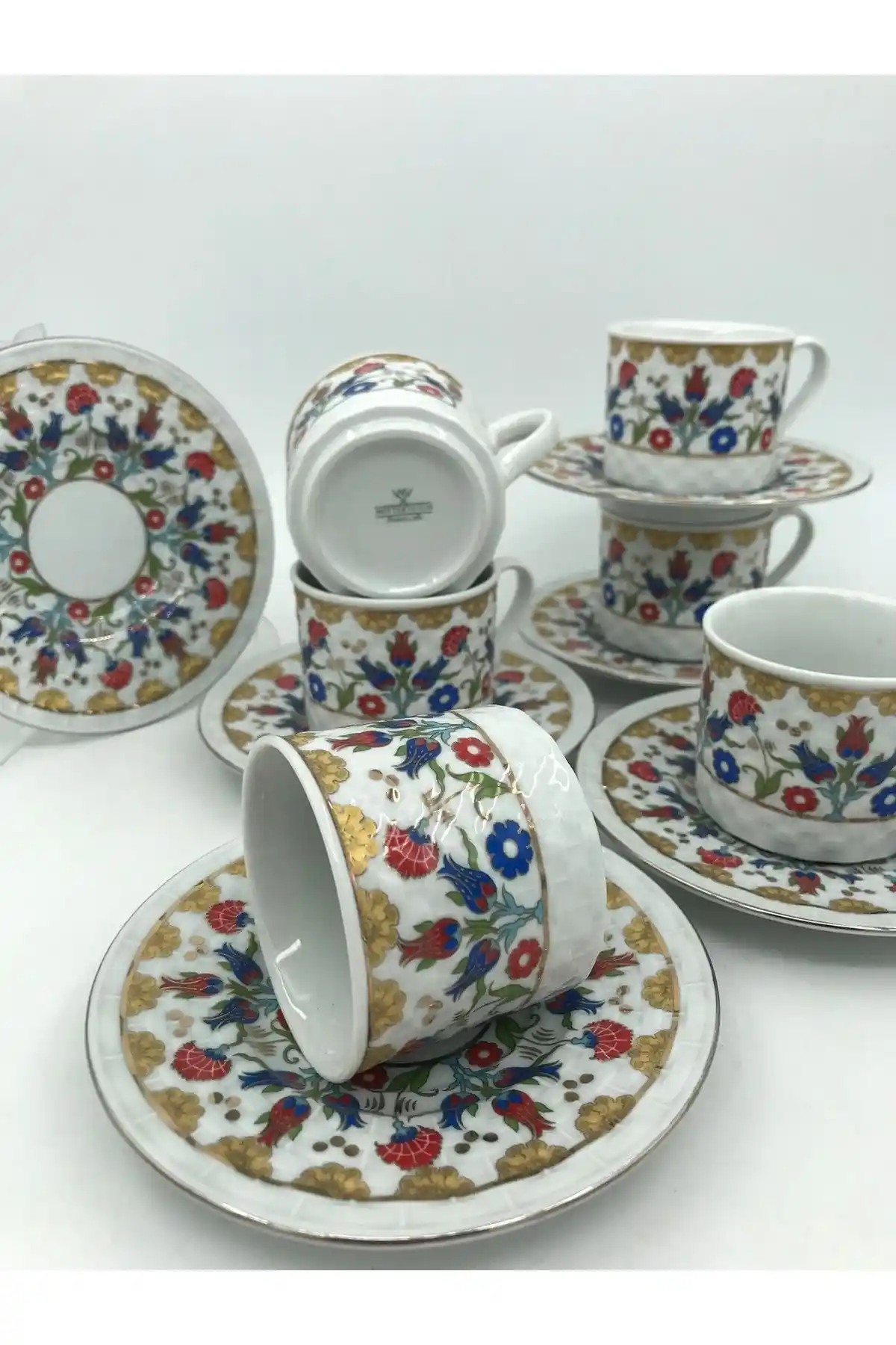 Alman Fincan Takımlarıyla Ev Dekorasyonunda Zarafet ve Fonksiyonellik Sağlama