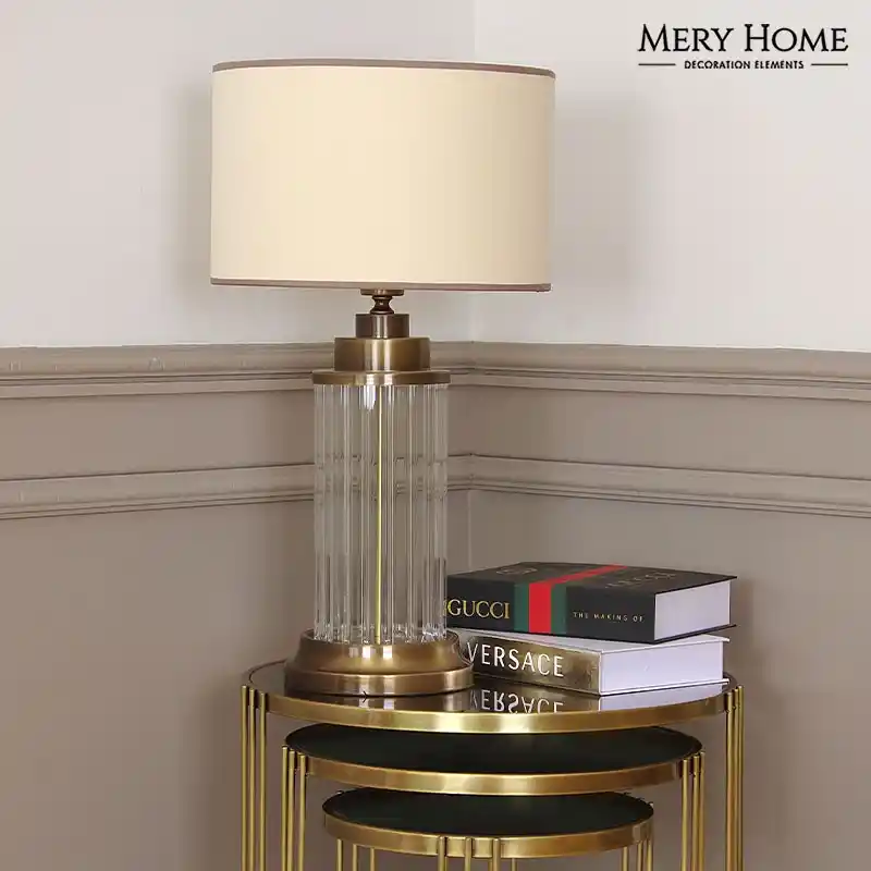 Altın Abajur ile Dekorasyonda Zarafet ve Şıklık Yaratmanın Yolları