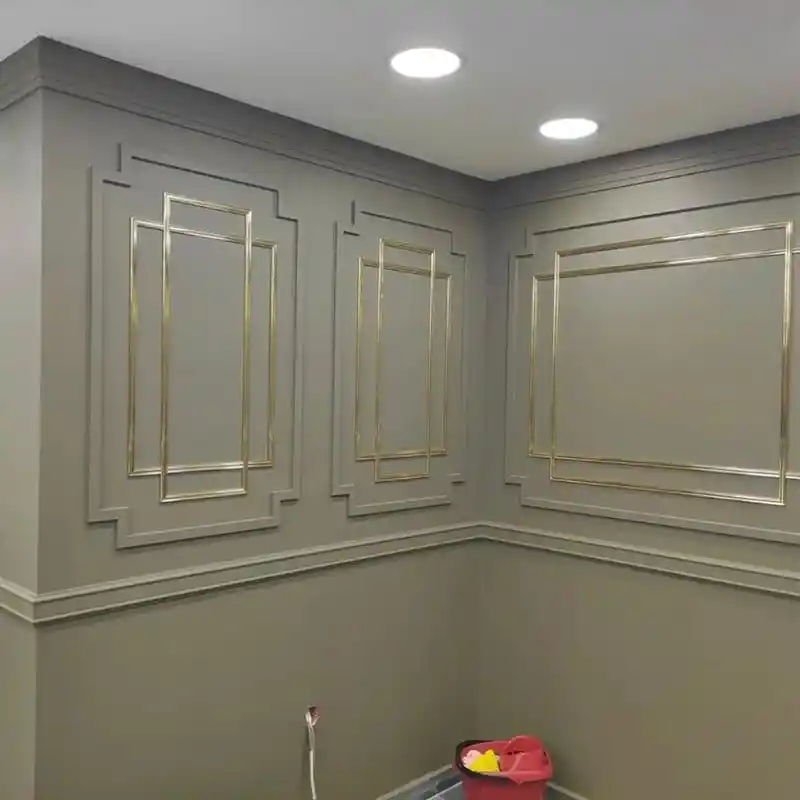 Altın Duvar Çıtası ile Dekorasyonda Zarafet ve Lüksün Modern Yolu