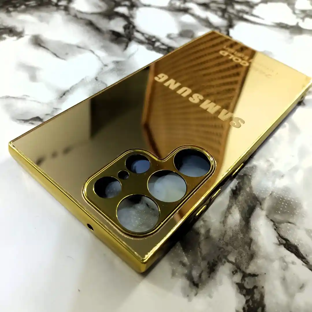 Altın Kaselerle Dekorasyonda Zarafet ve Fonksiyonelliği Bir Arada Yaratın