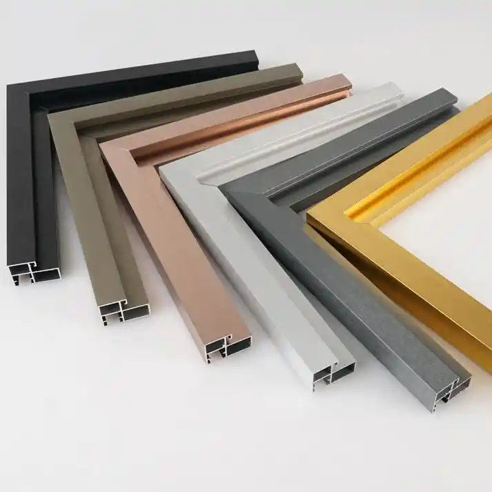 Alüminyum Ayna Çerçevesi ile Modern ve Dayanıklı Dekorasyon Çözümleri