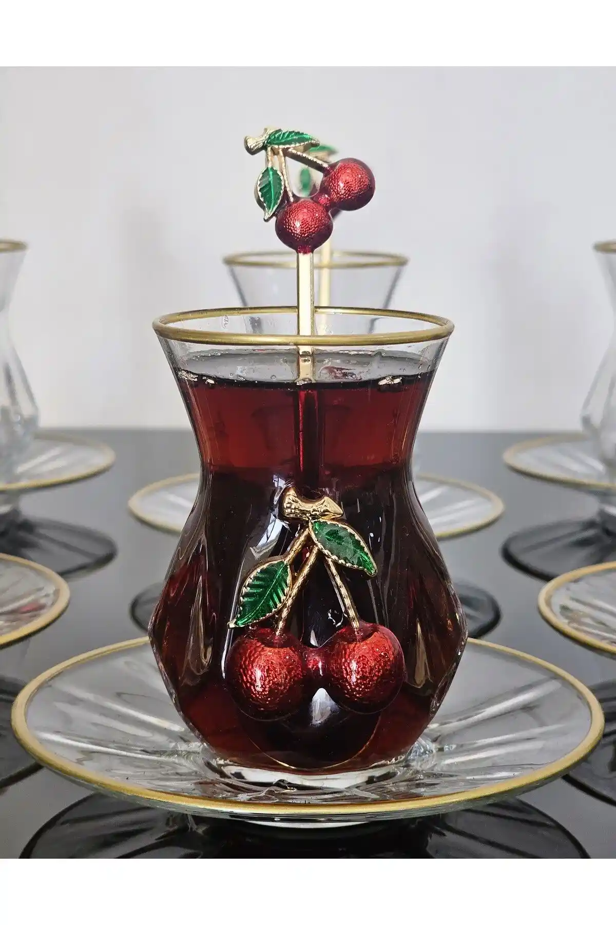 Alya Çay Setleri ile Dekorasyonda Zarafet ve İşlevselliğin Buluşması