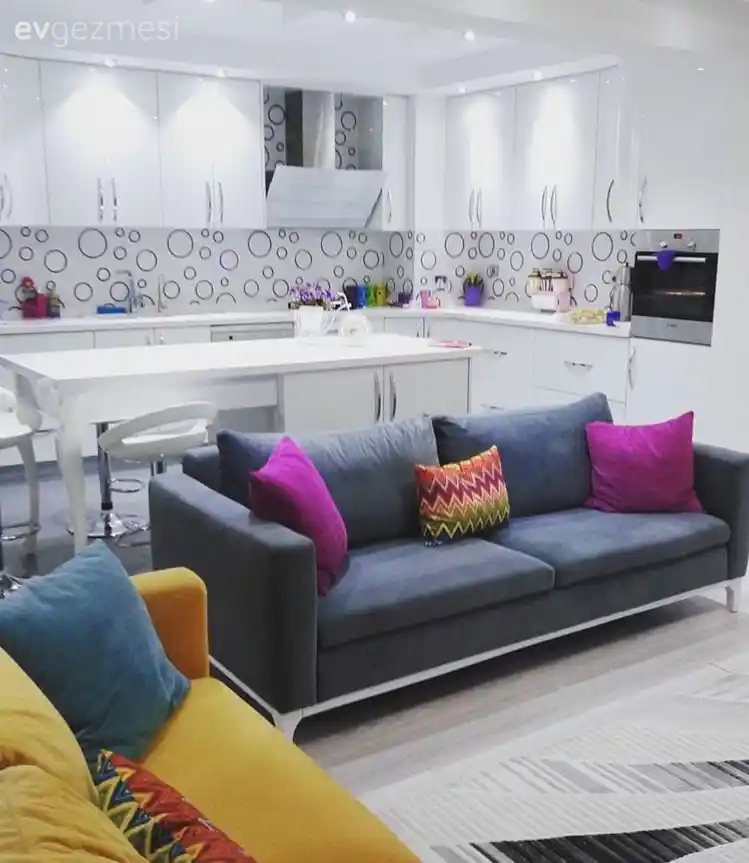 Amerikan Mutfak Dekorasyonu ve Uygun Koltuk Takımı Seçenekleri