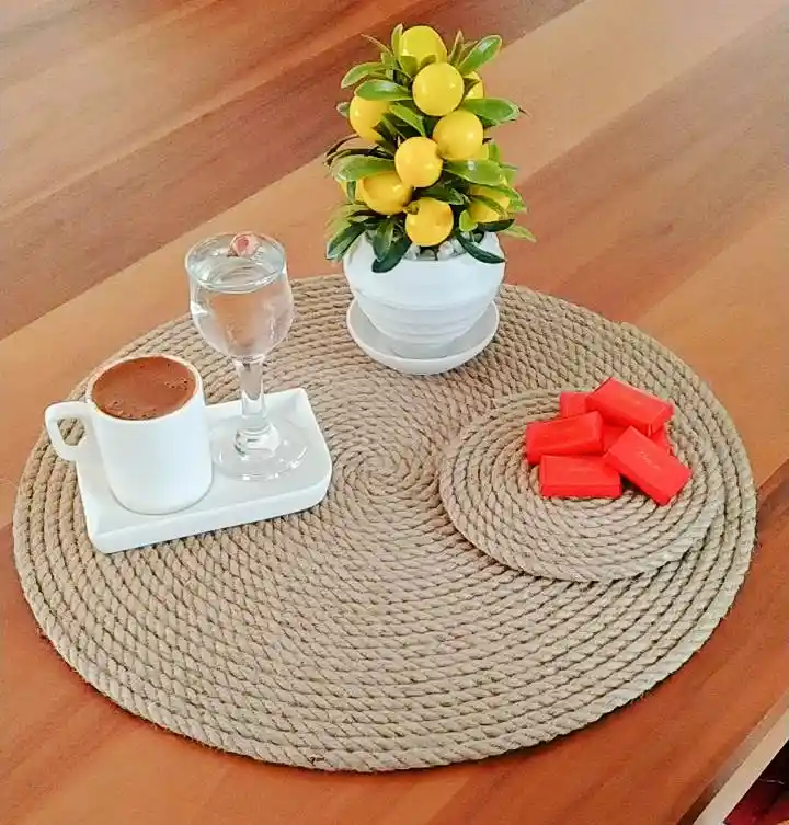 Amerikan servis ve suplalar ile şık ve fonksiyonel sofralar yaratmanın yolları