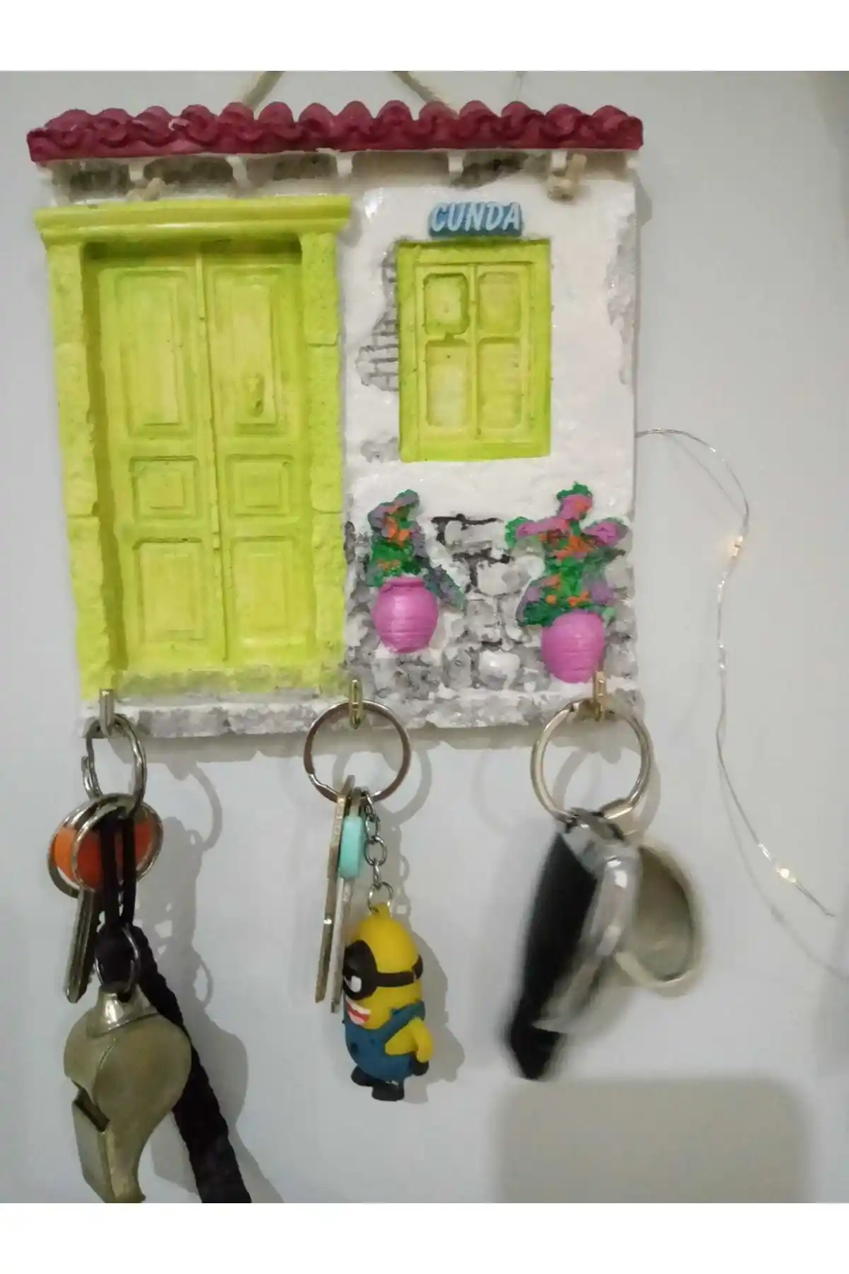 Anahtar Duvar Süsleri ile Mekânınıza Şıklık Katmanın Yolları ve Dekorasyon İpuçları