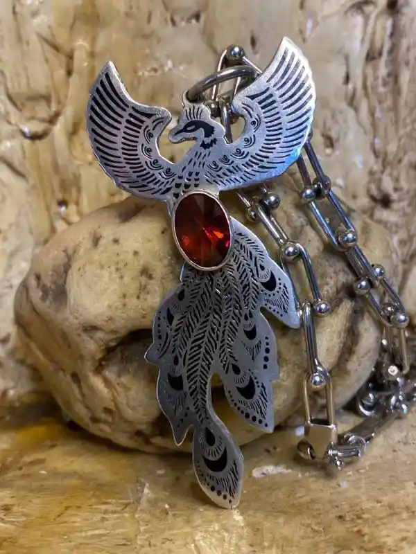 Anka Kuşu Sembolüyle Dekorasyonda Şık ve Anlamlı Detaylar Yaratın