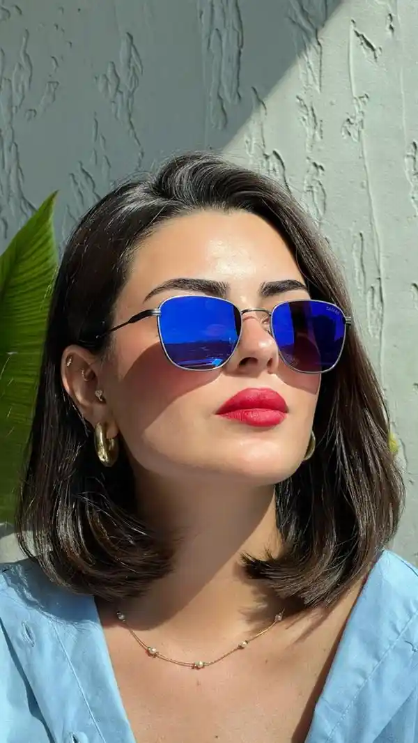 Antrasit Cam Çerçeve ile Modern ve Şık Dekorasyon Çözümleri 75-90 Karakter