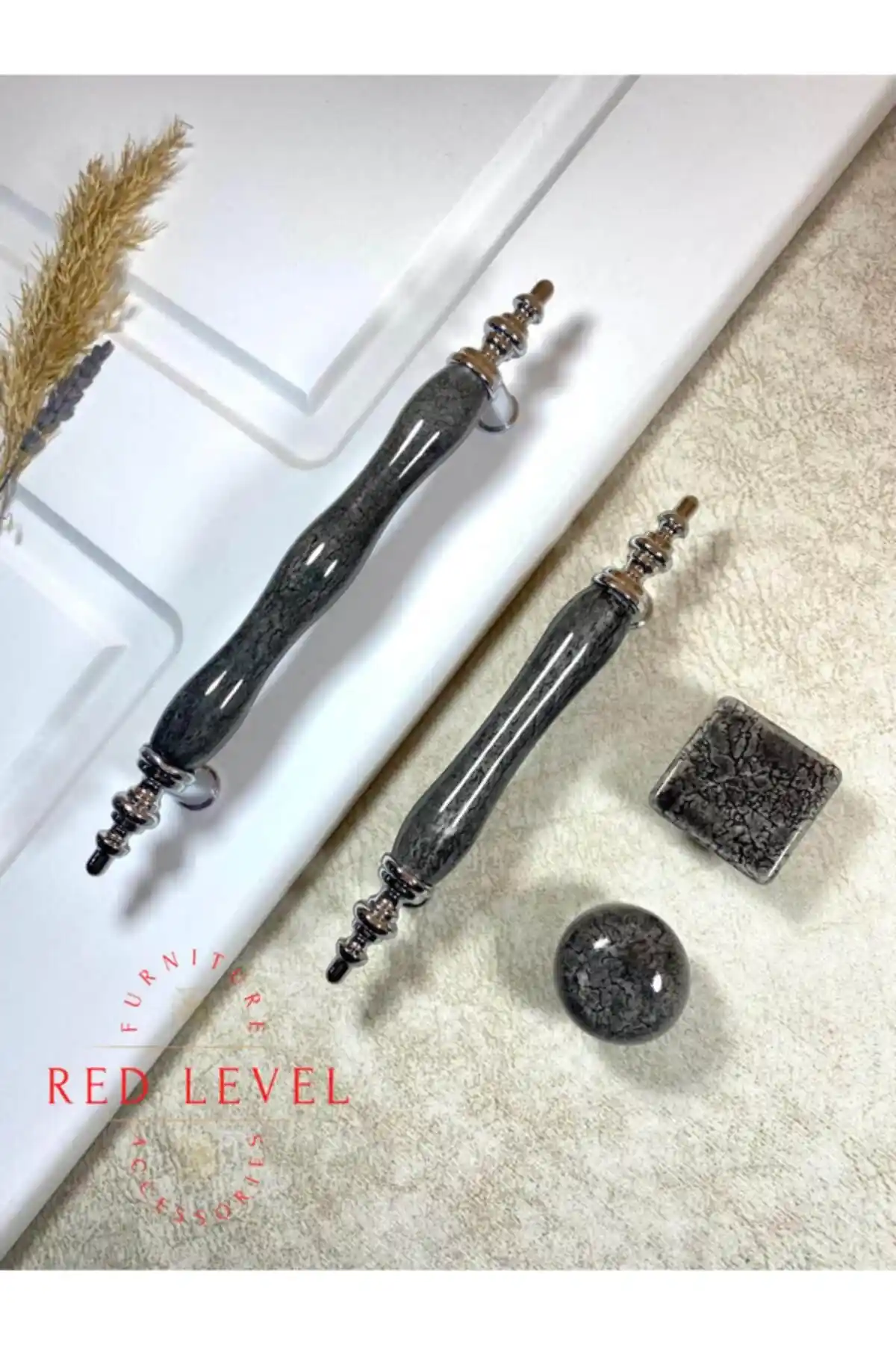 Antrasit Gri Dolap Kulplarıyla Modern ve Şık Dekorasyon Çözümleri