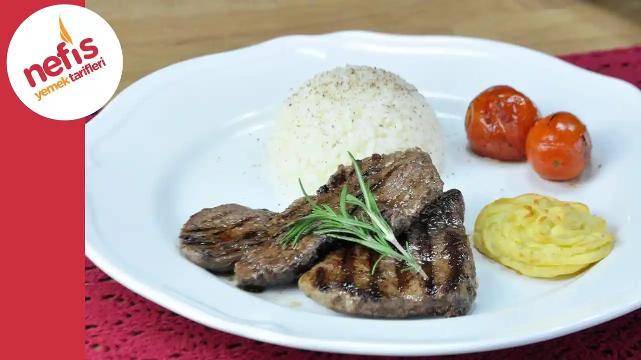 Antrikot Sunumu: Estetik ve Lezzetin Mükemmel Buluşması