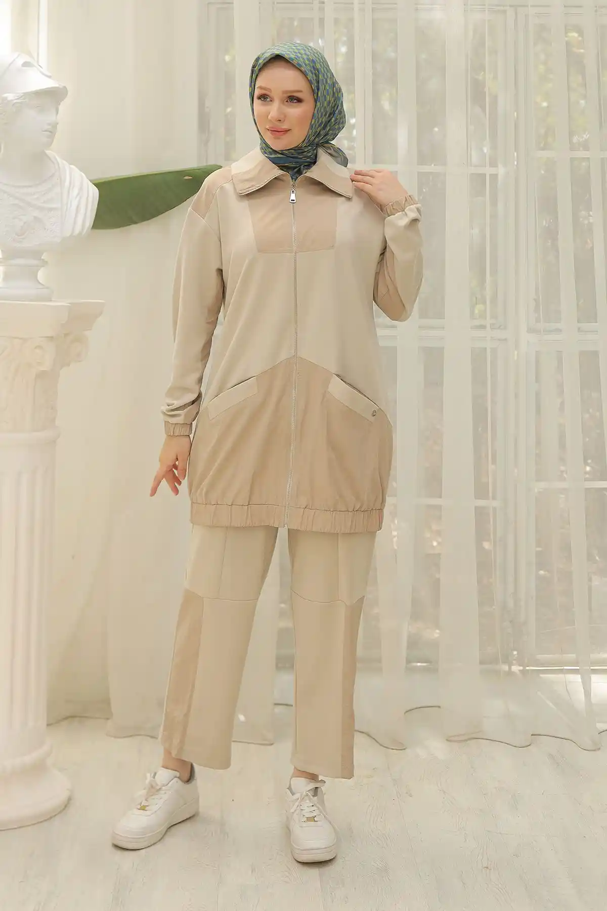 Armine Alt Üst Takımlar ve Dekorasyonda Şıklık ile Konforun Uyumunu Yakalamak