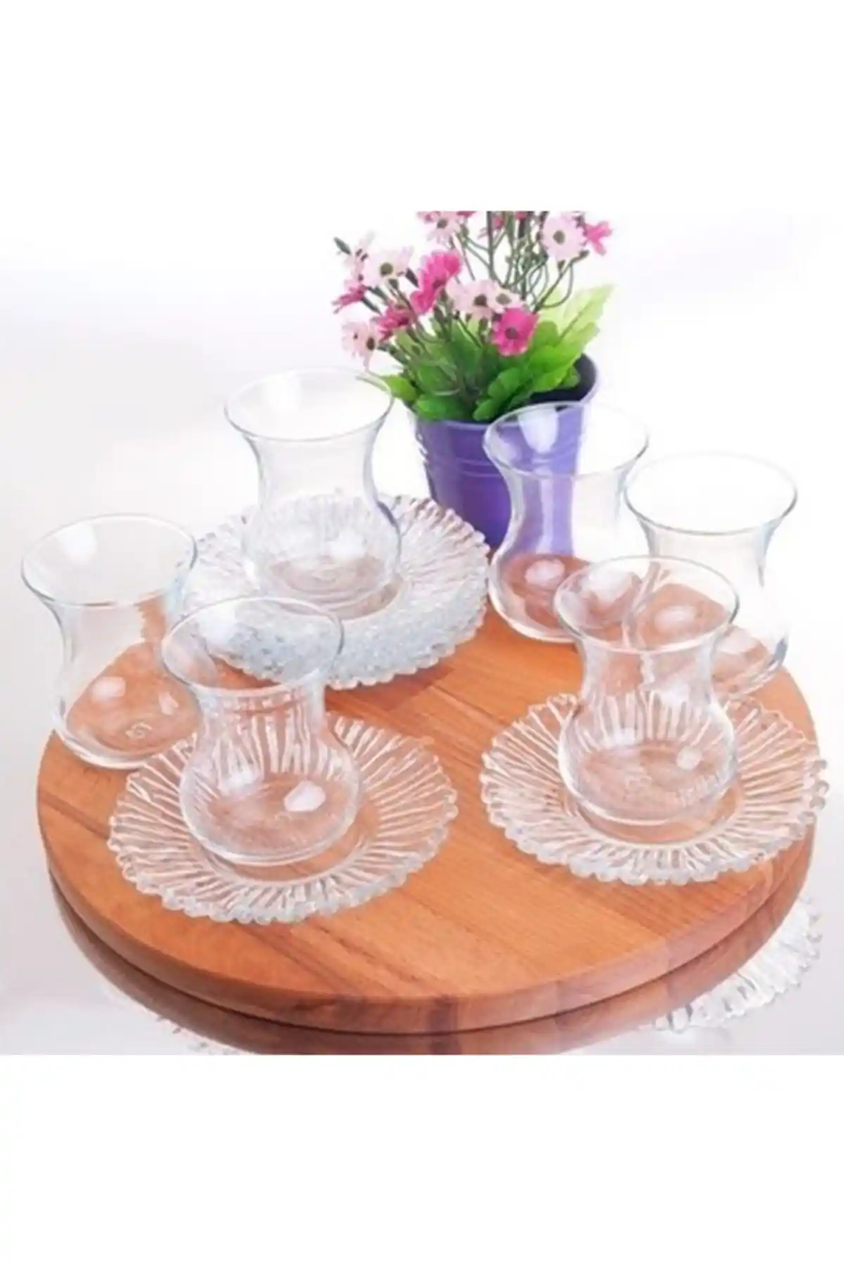 Aurora Çay Setleri ile Dekorasyonda Zarafet ve İşlevsellik Sağlayan Seçenekler