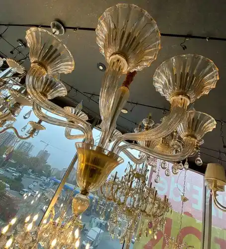 Avize Mağazalarıyla Dekorasyonunuza Şıklık Katmanın En İyi Yolları