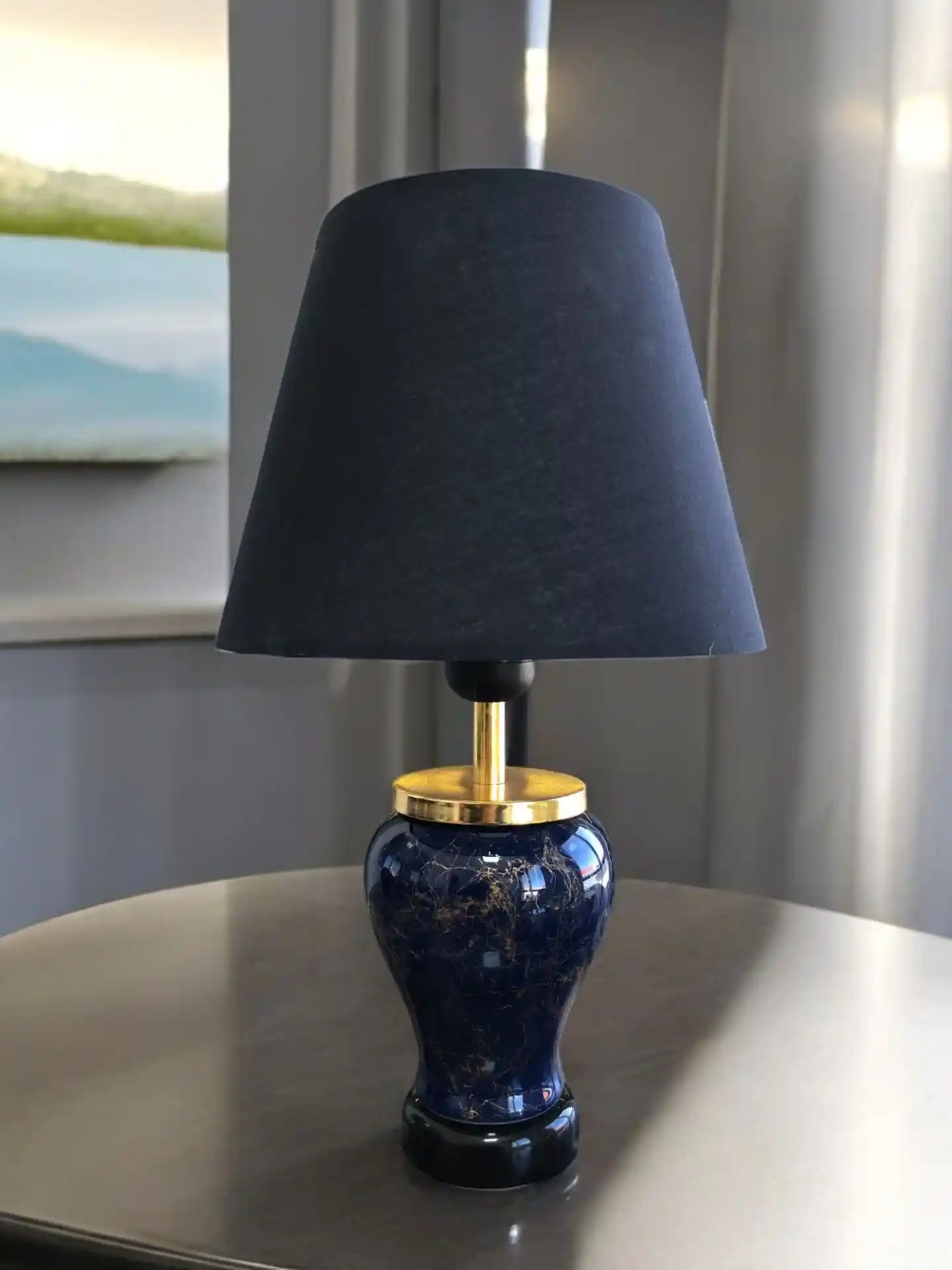 Ay<dı>nlatma Abajurlarıyla Dekorasyonunuza Şıklık Katın ve Atmosferinizi Zenginleştirin