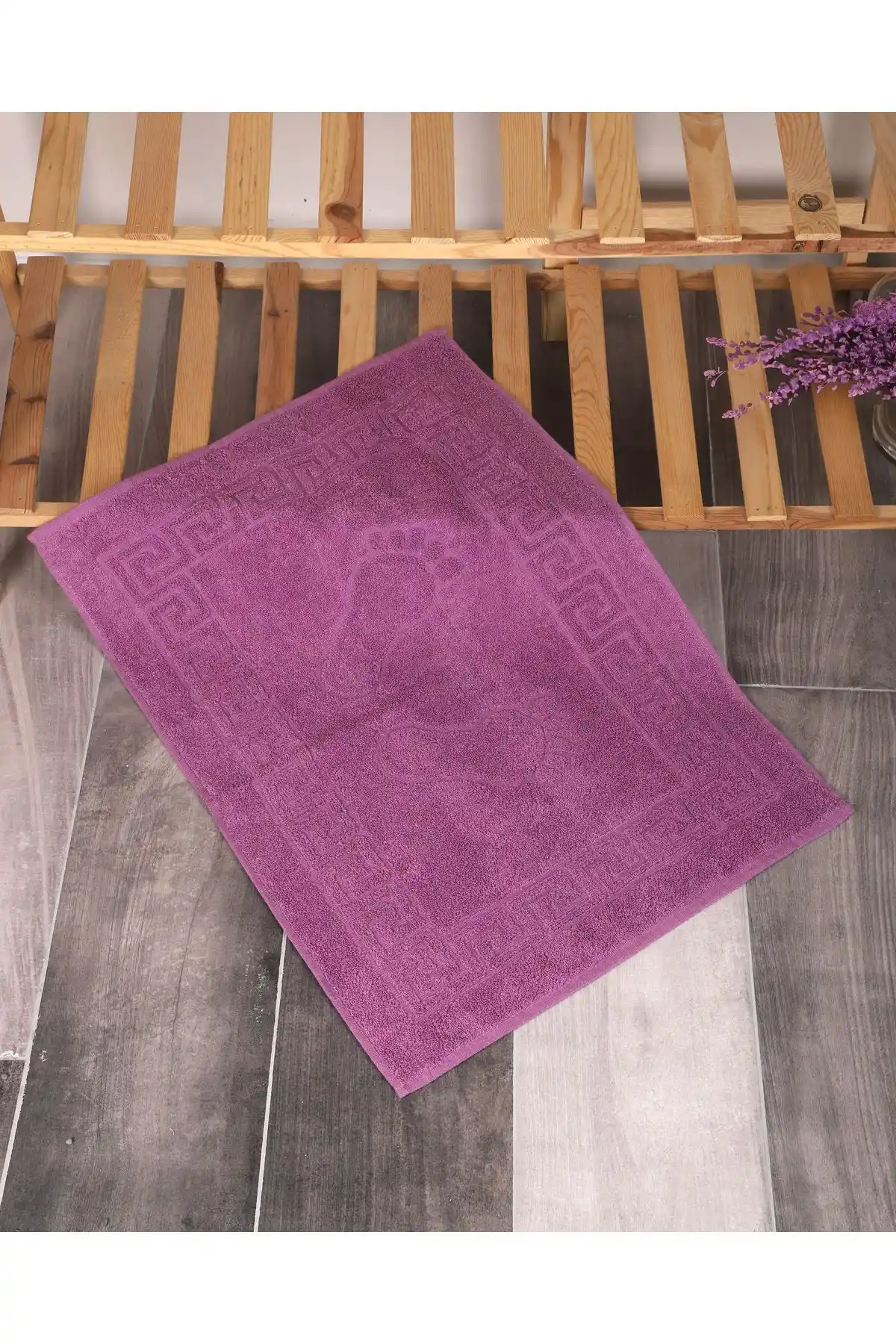 Ayak Paspası Seçimi ve Dekorasyonda Kullanımı: Estetik ve Fonksiyonellik İpuçları