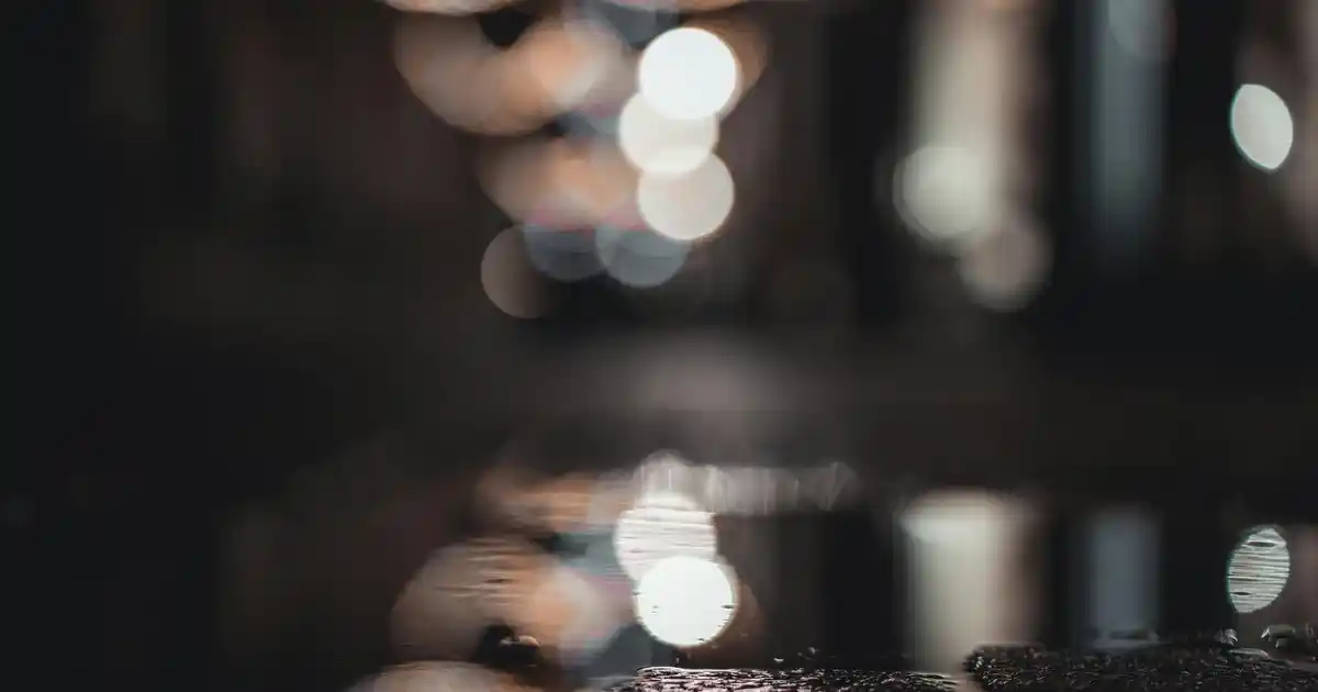 Ayaklı Aynalar ile Dekorasyonunuza Şıklık Katmanın Yolları ve En İyi Modeller