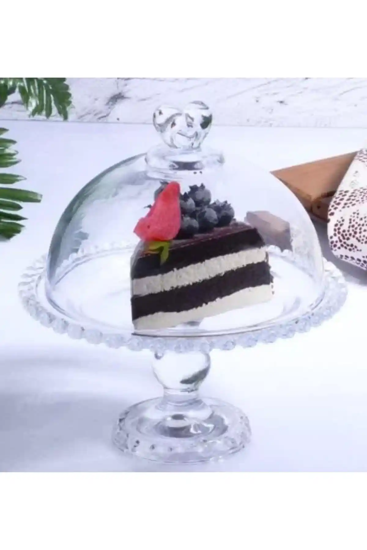 Ayaklı Pasta Standlarıyla Şık ve Pratik Sunumlar İçin Dekorasyon İpuçları