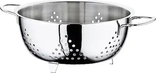 Ayaklı Süzgeçler: Fonksiyonellik ve Estetiği Bir Arada Sunan Modern Mutfak Aksesuarları