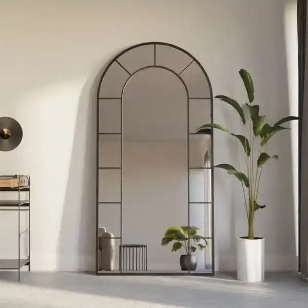 Ayna Boyu Seçimi ve Dekorasyonda Estetik ile Fonksiyonellik Dengesi