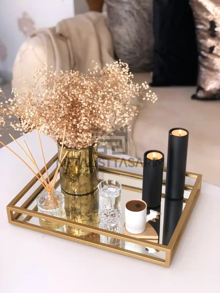 Aynalı Gold Tepsi ile Modern ve Klasik Dekorasyonlarda Zarif Detaylar