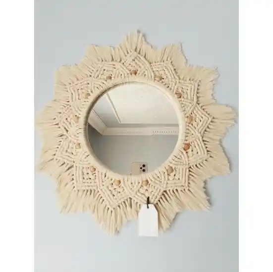 Aynalı Makrome Duvar Süsü: Modern ve Bohem Tarzlarda Şık Dekorasyon Çözümü