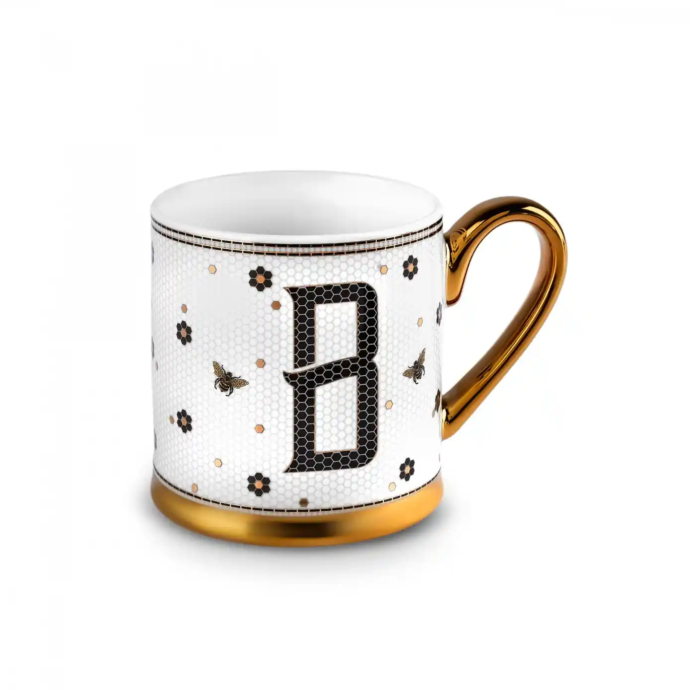 B Harfli Kupa Dekorasyon ve Hediye Seçenekleriyle Estetik ve Kişisellik