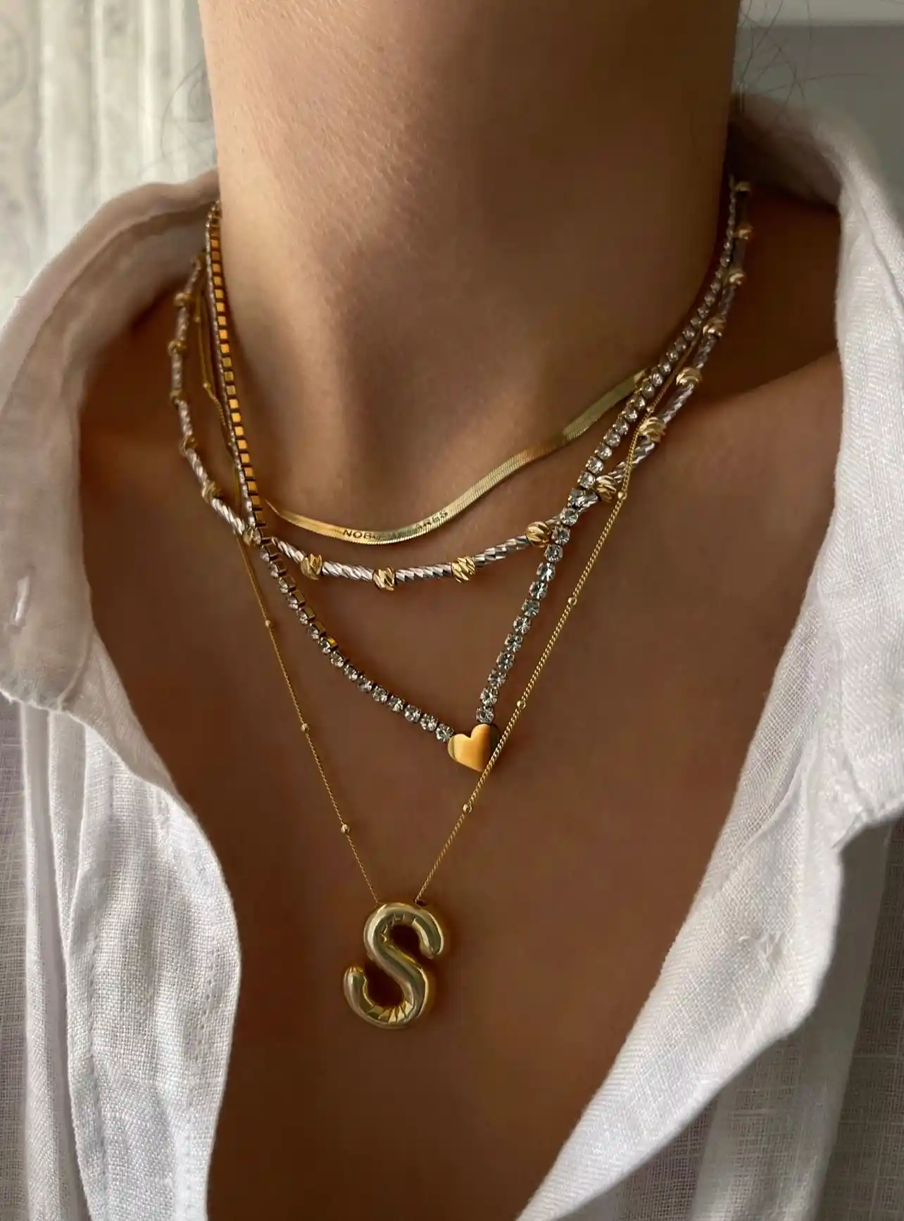 Balon Kolye Dekorasyonu: Yaratıcı ve Şık Mekan Süsleme Fikirleri