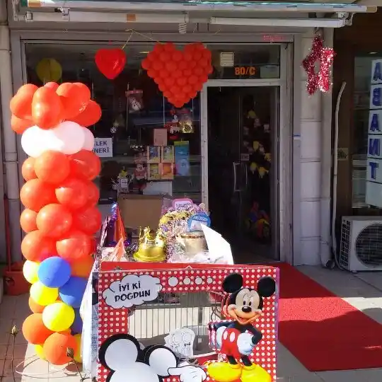 Balon Malzemeleri ve Yaratıcı Dekorasyon Fikirleri ile Mekânlarınızı Canlandırın