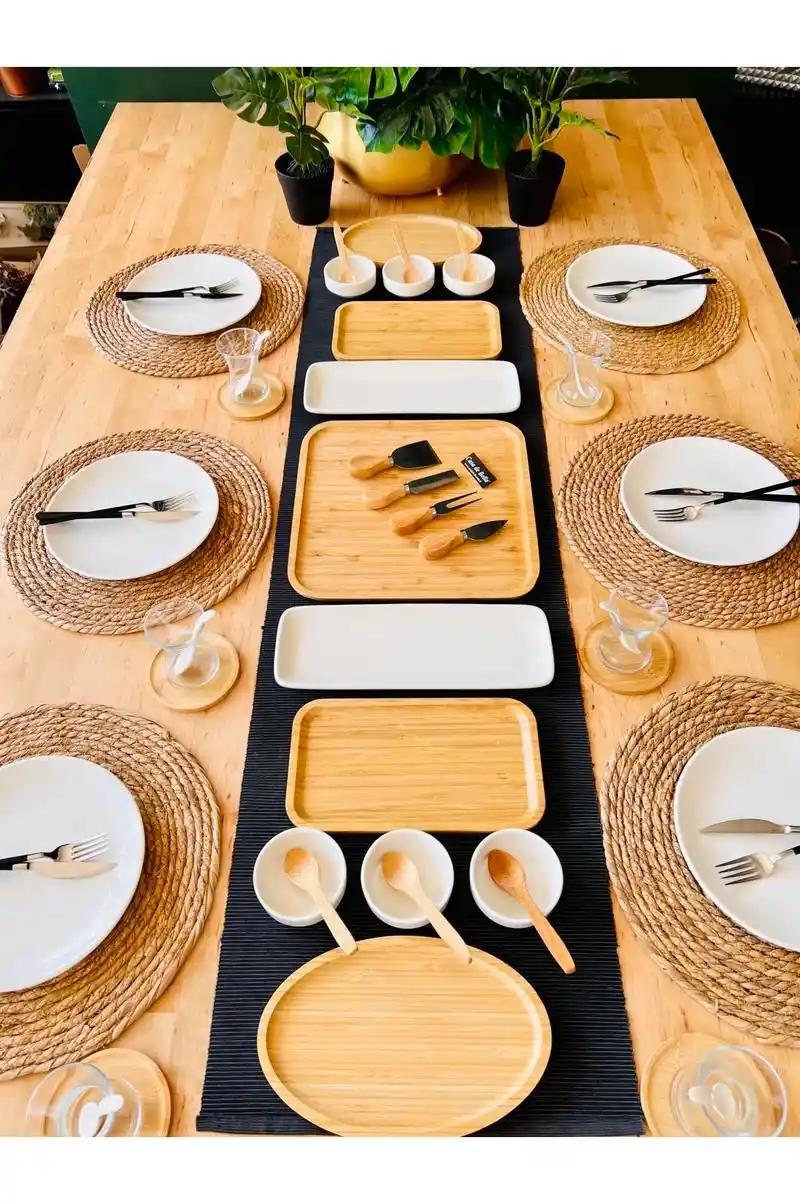 Bambu ve Porselen Malzemelerin Modern Kahvaltı Takımlarında Kullanımı ve Dekorasyona Katkıları