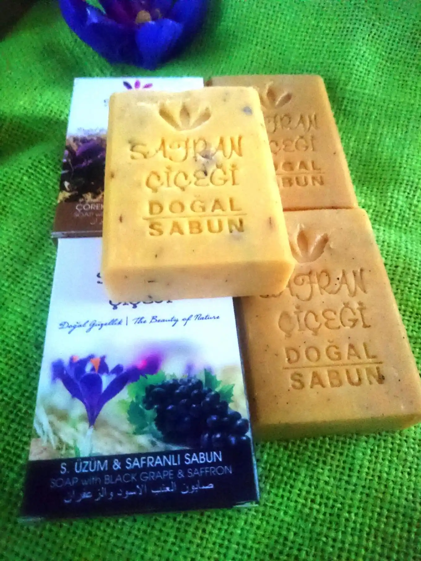 Banyo Dekorasyonunda Kokulu Sabunların Estetik ve Fonksiyonel Rolü