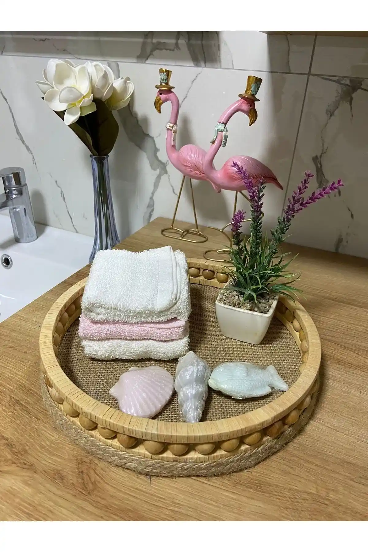 Banyo Süs Aksesuarlarıyla Dekorasyonunuzu Geliştirin ve Şıklık Katın