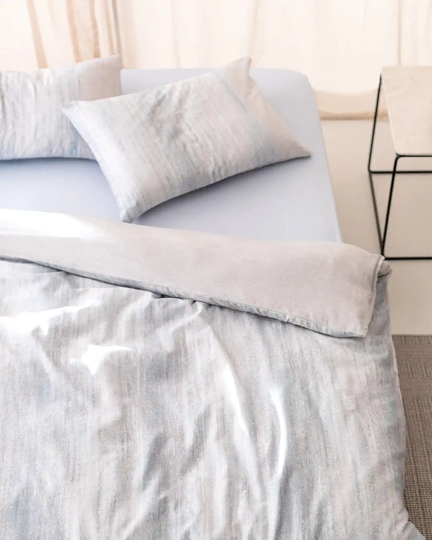 Baskılı Nevresim Takımlarıyla Yatak Odası Dekorasyonunuzu Yenileyin ve Stilinizle Fark Yaratın