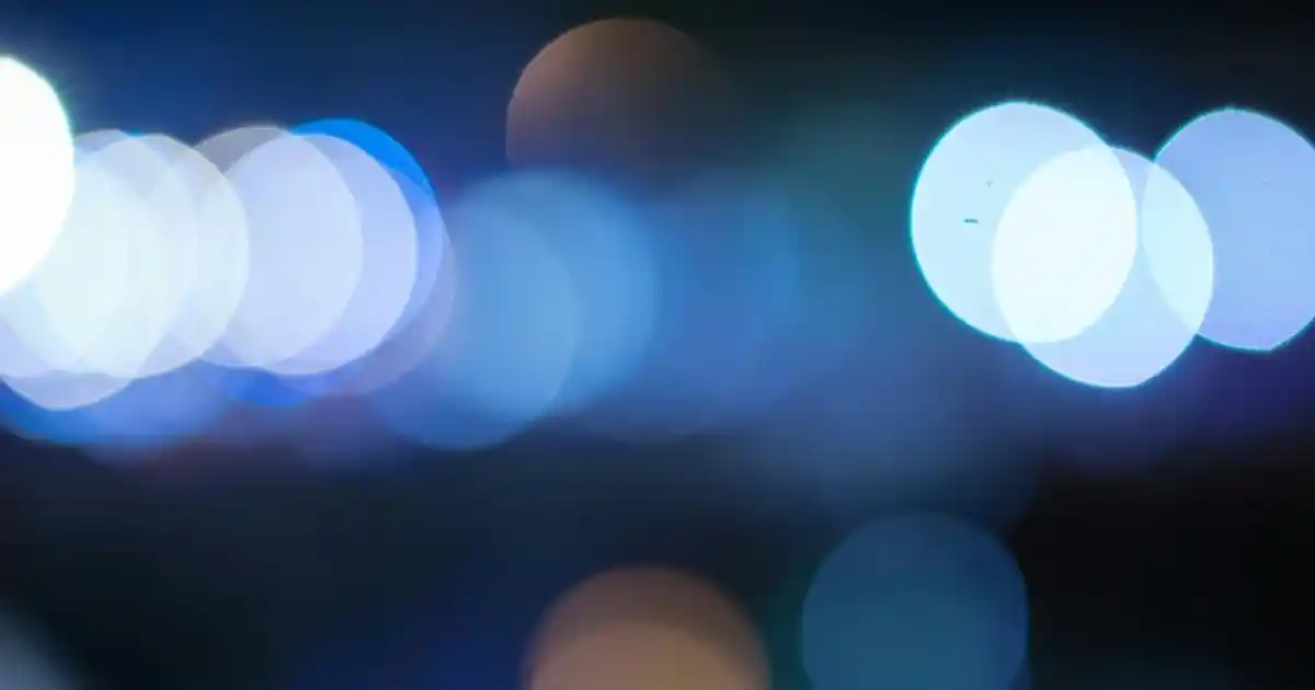 Başucu Sürahileri ile Dekorasyonda Zarafet ve Fonksiyonelliğin Buluşması