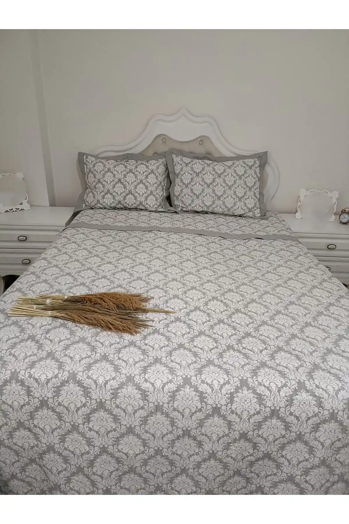 Battal Boy Pike Takımı ile Yatak Odalarınızda Konfor ve Estetik Sağlayın