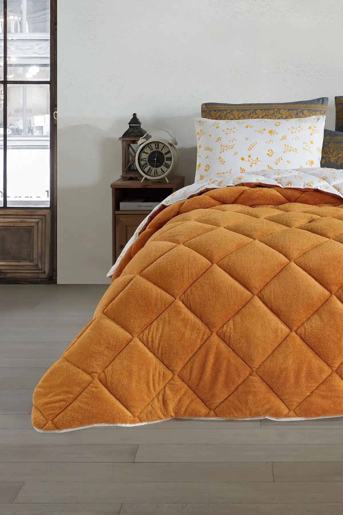 Battal Boy Yorgan ile Yatak Odasında Şıklık ve Konforu Bir Arada Yakalayın