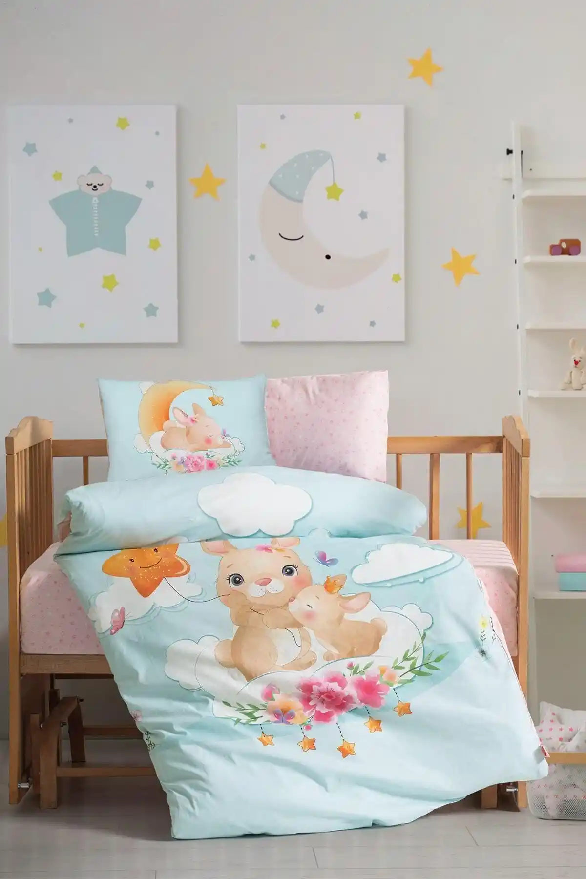 Bebek Nevresimleri ve Dekorasyon Uyumu: Seçim Kriterleri ve Trendler