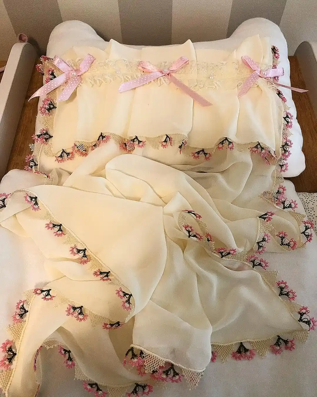 Bebek Yüz Örtüsü ile Dekorasyonda Yenilikçi ve Estetik Dokunuşlar