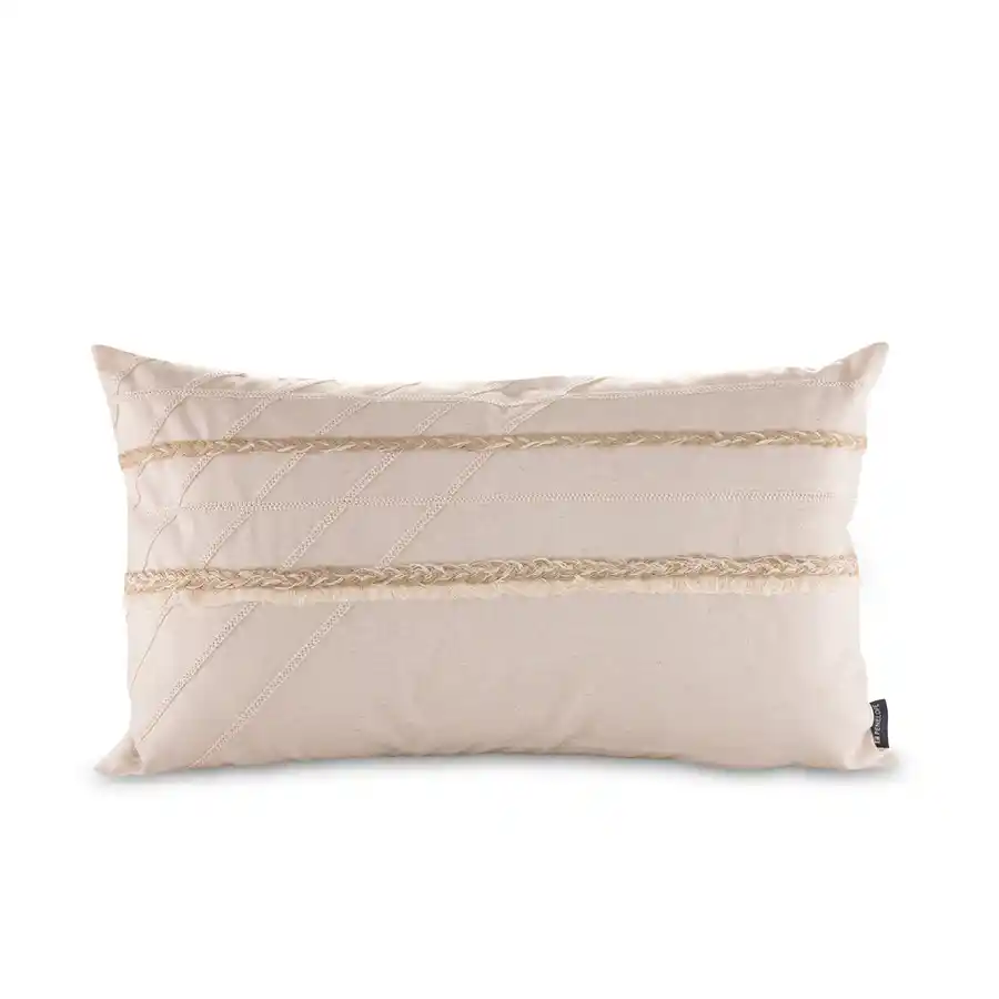 Bej Kırlentlerle Dekorasyonunuza Zarif ve Sıcak Bir Dokunuş Katın