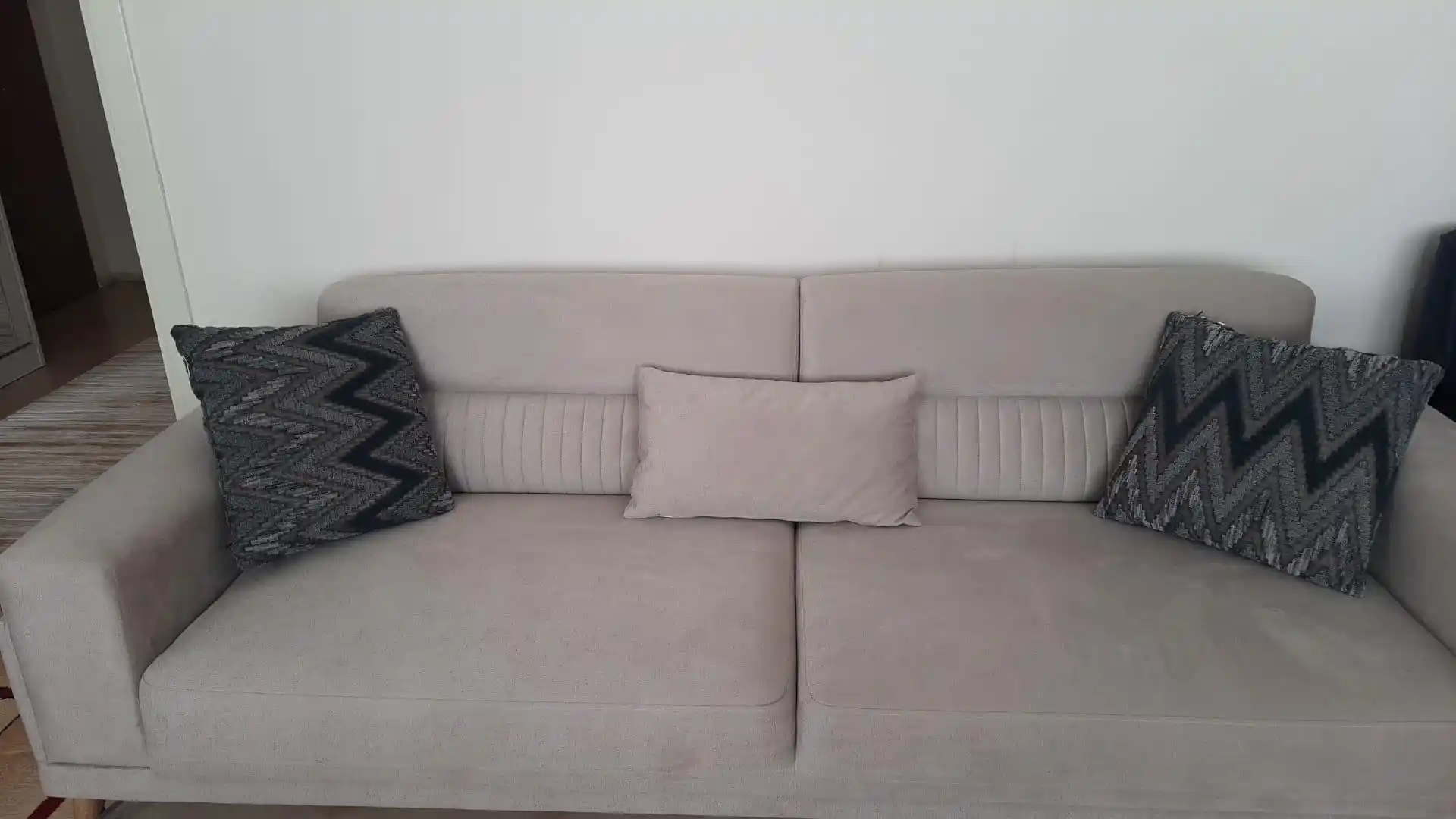 Bellona Kırlentleri ile Evinizi Şık ve Konforlu Hale Getirin