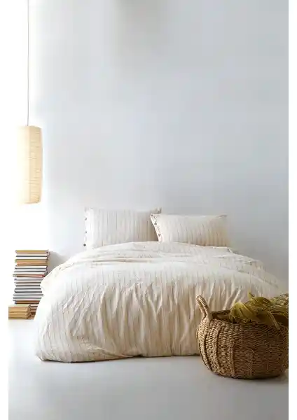 Berolige Sunday pamuklu nevresim takımı doğal ve şık tasarımıyla yatak odalarına zarif dokunuş