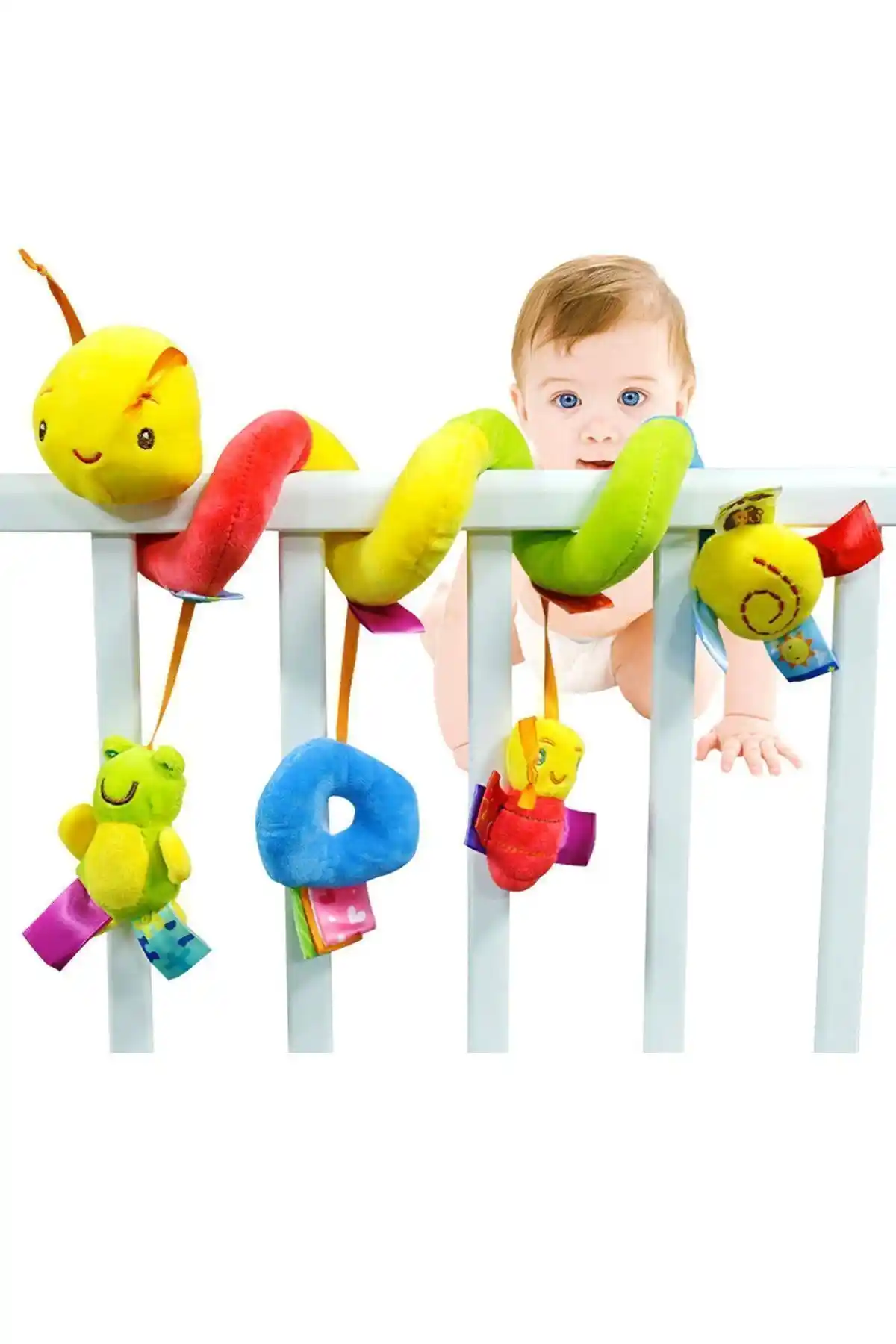 Beşiğe Asılan Oyuncaklar ile Çocuk Odası Dekorasyonunda Şıklık ve İşlevsellik